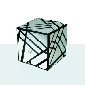 Cubo mágico mais difícil do mundo é resolvido em mais de sete