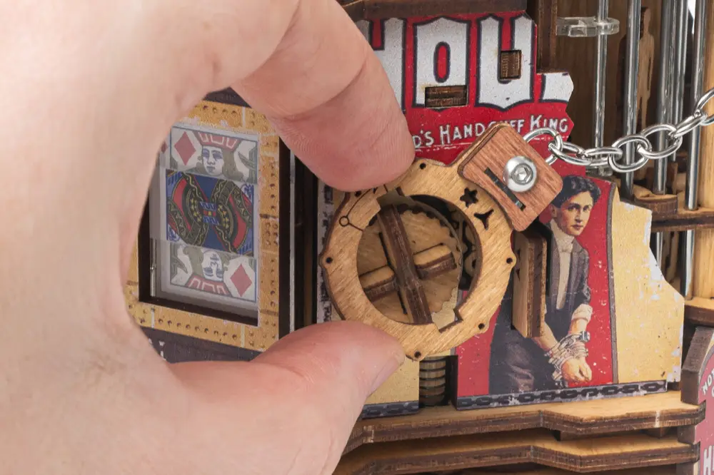 Houdini's Magic Escape – Enigma 4 – Solução