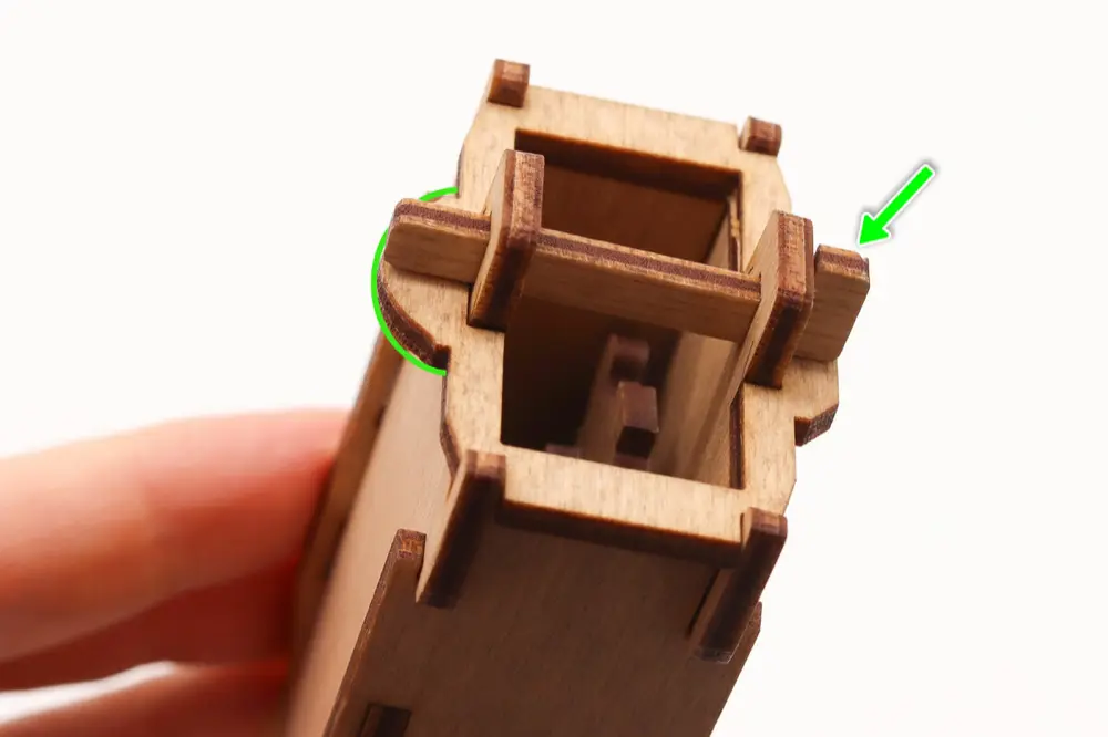 CLUEPUZZLE: A Pirâmide do Sol – Solução – Abrir sem resolver